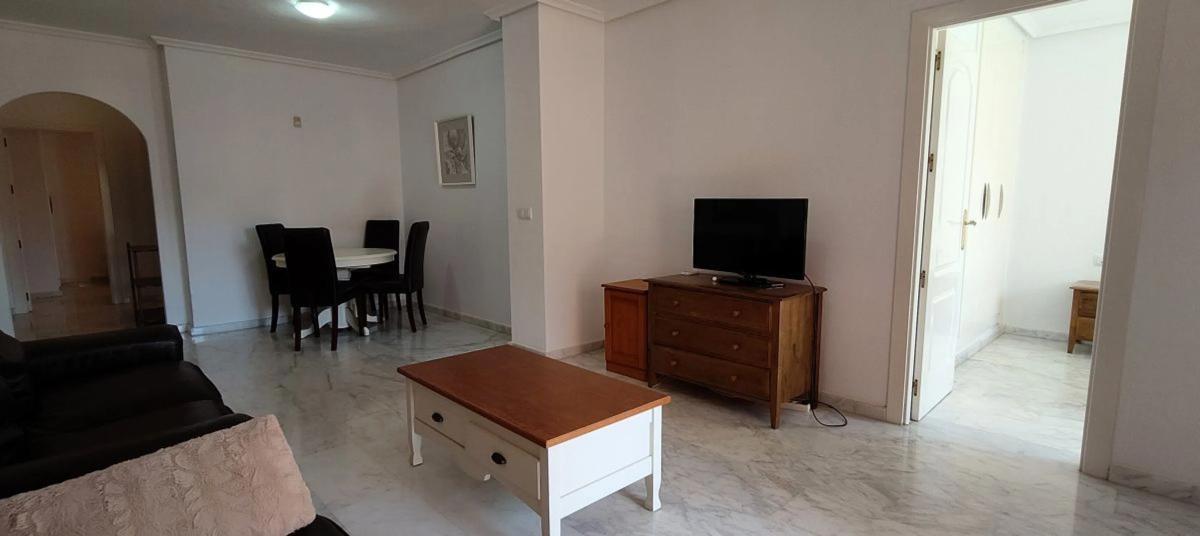 Venta de piso en Calle Tramontana, Orihuela
photo 2