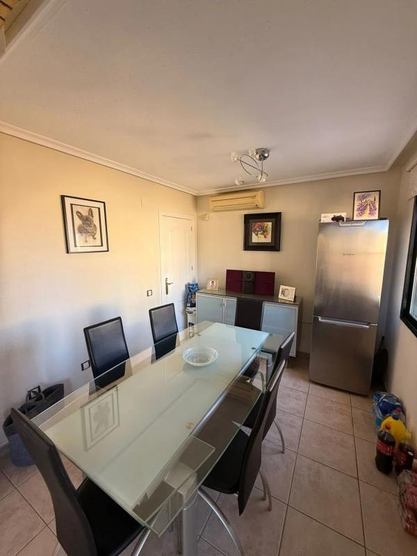 Sprzedaż niezależnego domku jednorodzinnego w  Calle la Traviata, 79, Orihuela photo 5