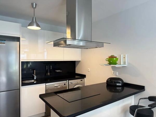 Chalet adosado en venta en  Calle Paso de Calais, 17 , Orihuela photo 4