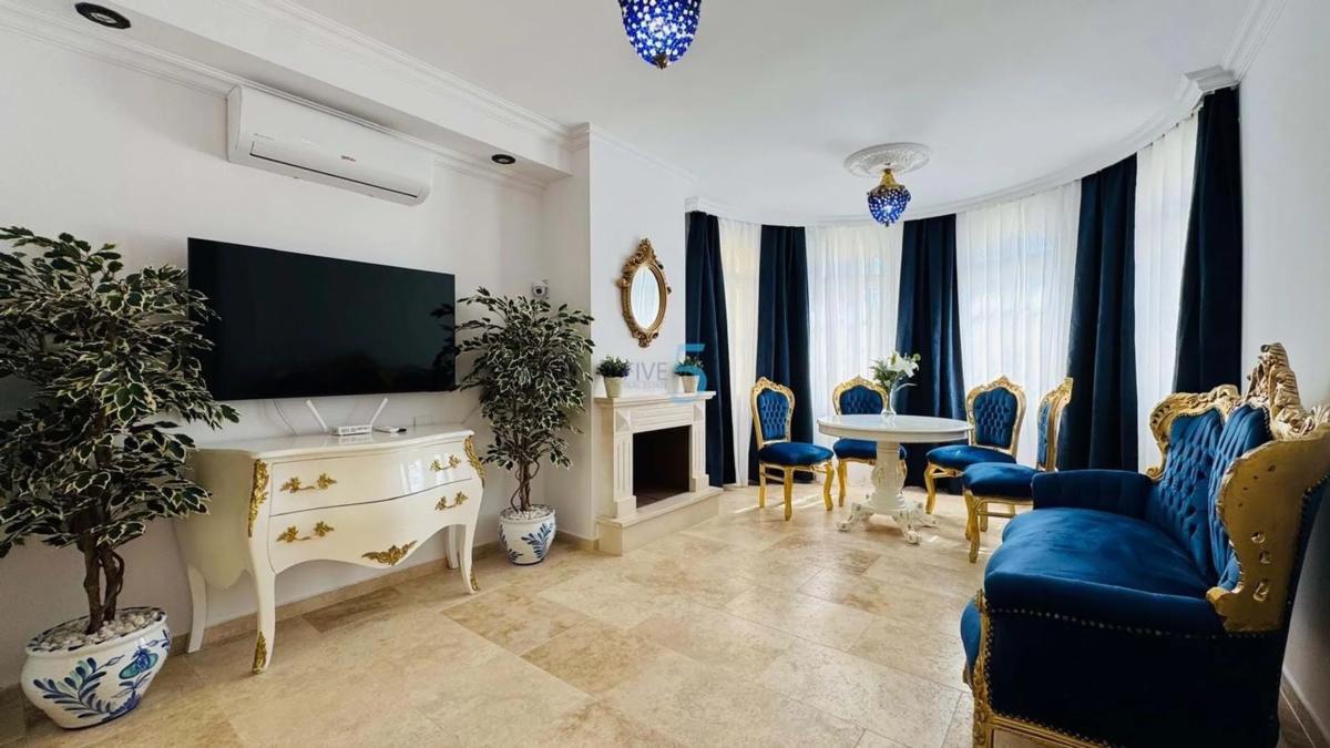 Sale of independent chalet in Barrio Villamartín-Las Filipinas, Orihuela
photo 3