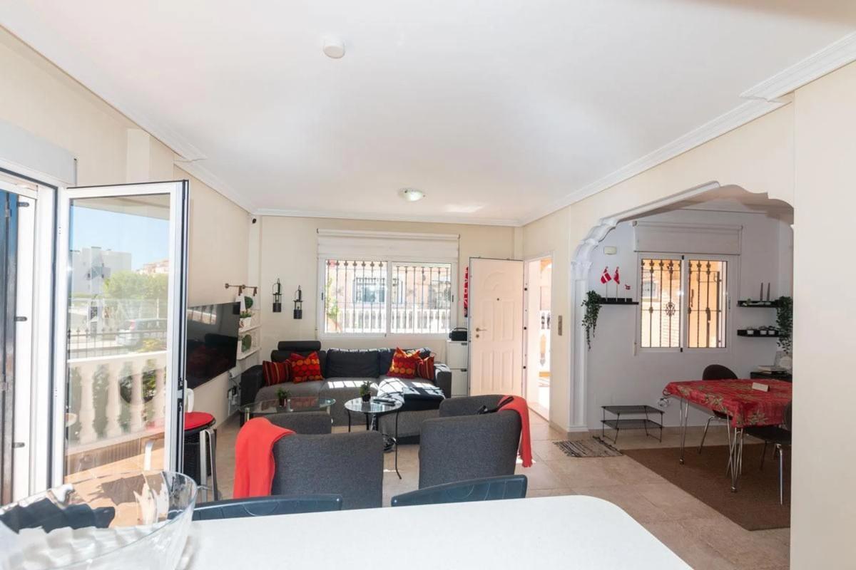 Venta de chalet adosado en Calle Clavo, 19 , Orihuela photo 4