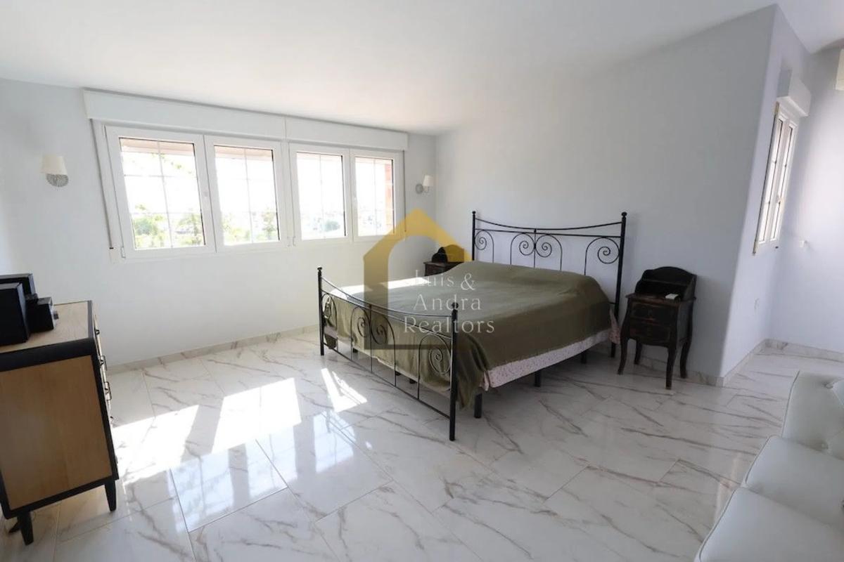 Sprzedaż niezależnego domku jednorodzinnego w Barrio Villamartín-Las Filipinas, Orihuela photo 2