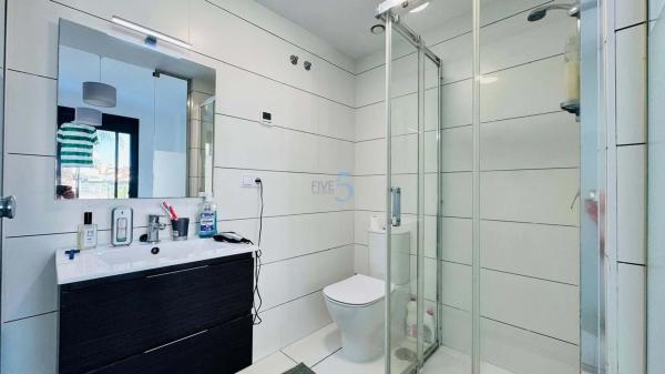 Квартира на продажу на  Barrio Villamartín-Las Filipinas, Ориуэла photo 1