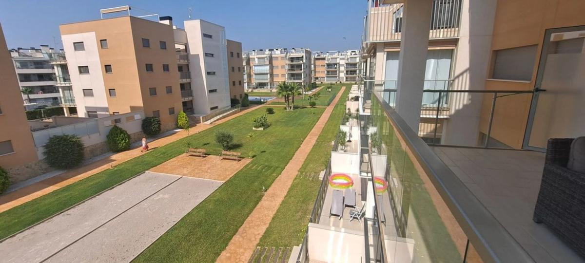Продажа квартиры на Barrio Villamartín-Las Filipinas, Ориуэла
photo 1