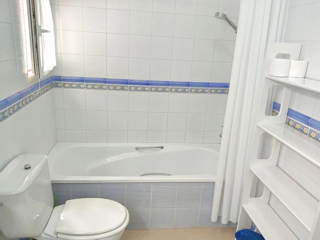 Properties for sale and rent in Spain photo 5