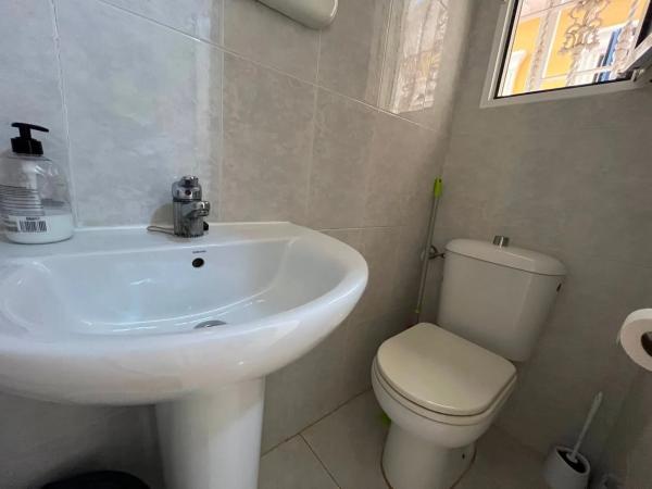 Chalet independiente en venta en Barrio Villamartín-Las Filipinas, Orihuela
photo 1