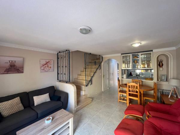 Chalet independiente en venta en Barrio Villamartín-Las Filipinas, Orihuela
thumbnail 2