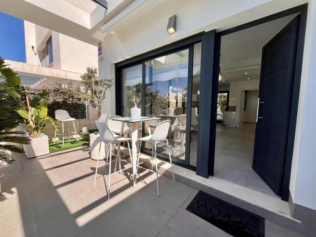 Venta de chalet adosado en  Barrio Villamartín-Las Filipinas , Orihuela photo 4
