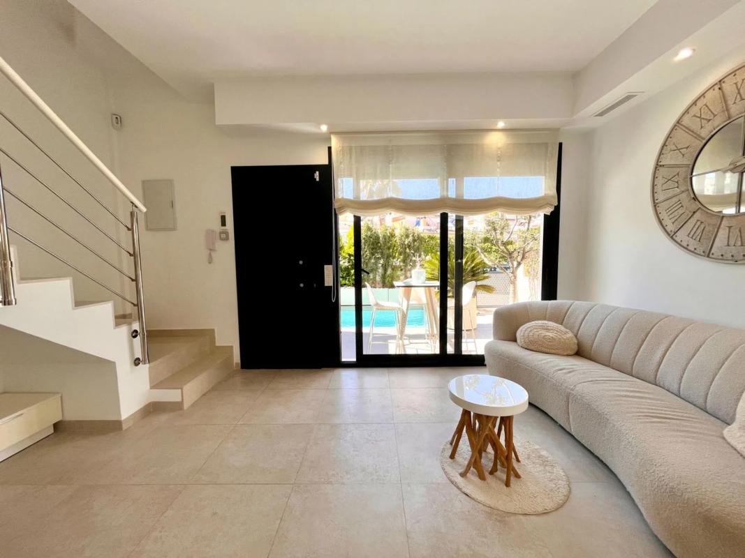 Venta de chalet adosado en  Barrio Villamartín-Las Filipinas , Orihuela photo 5