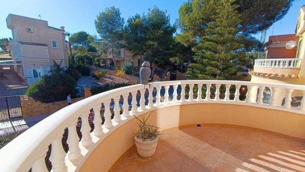 Independent chalet for sale in Barrio Villamartín-Las Filipinas, Orihuela
 photo 2