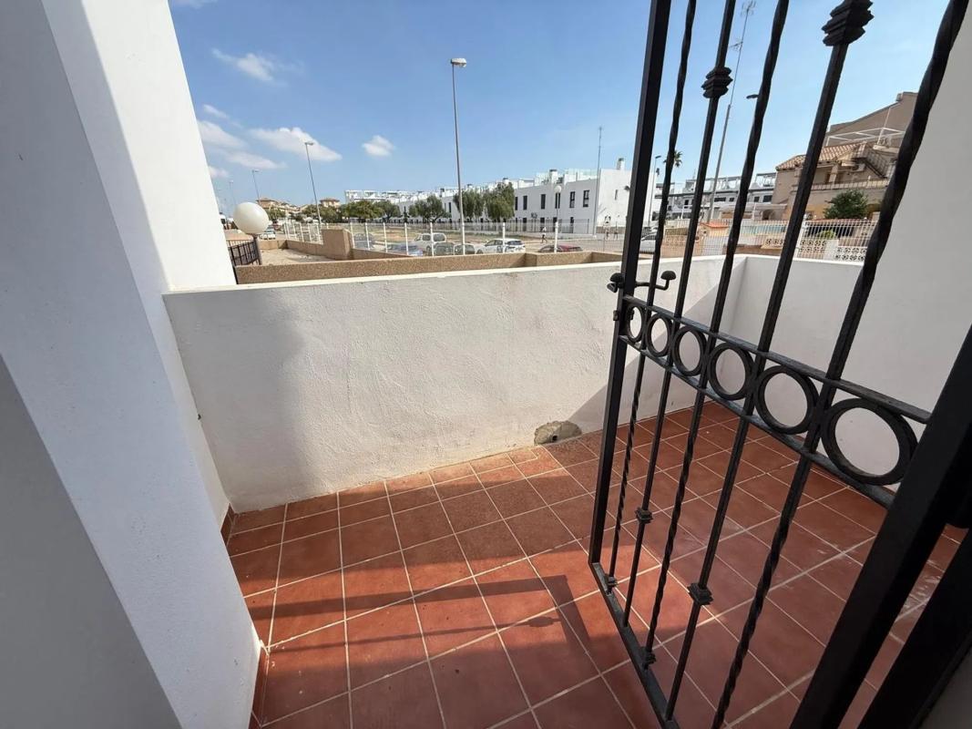Venta de piso en Barrio Zeniamar-Horizonte-La Campana, Orihuela
 photo 3