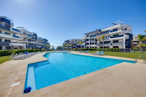 Piso en venta en Barrio Zeniamar-Horizonte-La Campana, Orihuela
photo 1