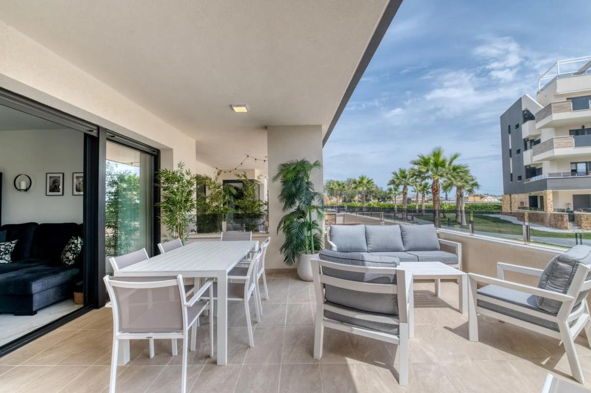 Venta de piso en Barrio Zeniamar-Horizonte-La Campana, Orihuela
 photo 2