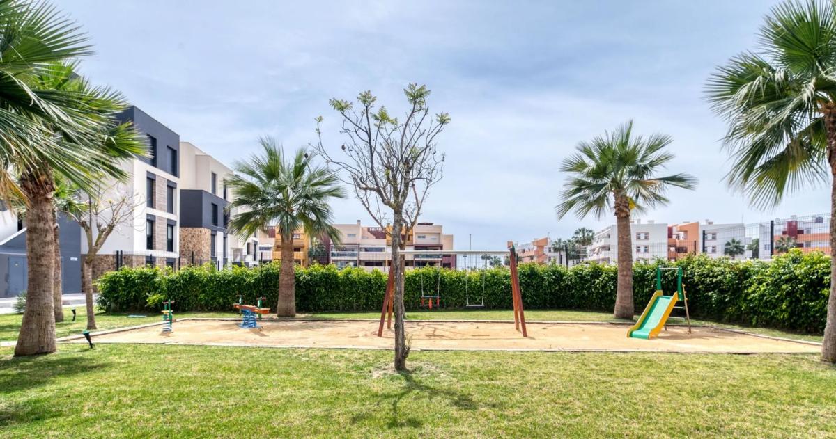 Venta de piso en Barrio Zeniamar-Horizonte-La Campana, Orihuela
 photo 4