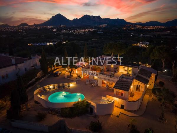 Independent chalet for sale in Partida el Planet, 60, Altea
 photo 2