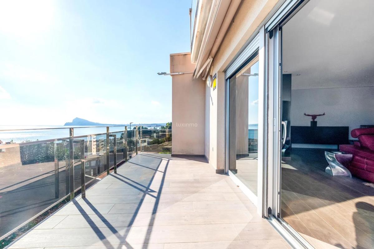 Venta de piso en Zona de Mascarat, Altea
photo 1