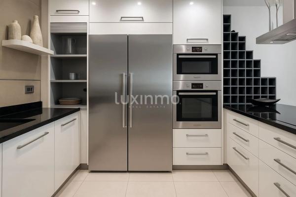 Apartment for sale in  Zona de Mascarat, Altea photo 4