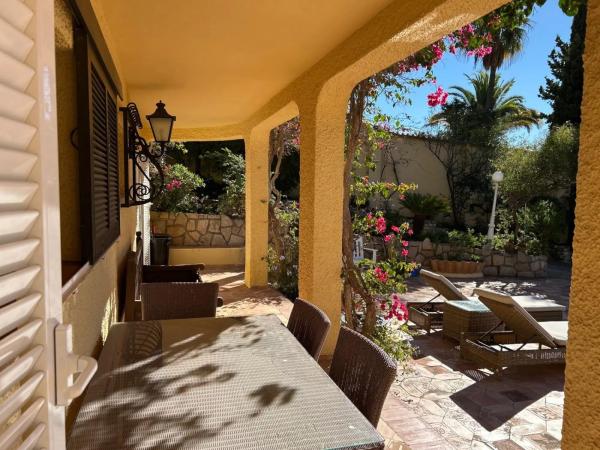 Independent chalet for sale in Calle Rosa, Altea
 photo 1