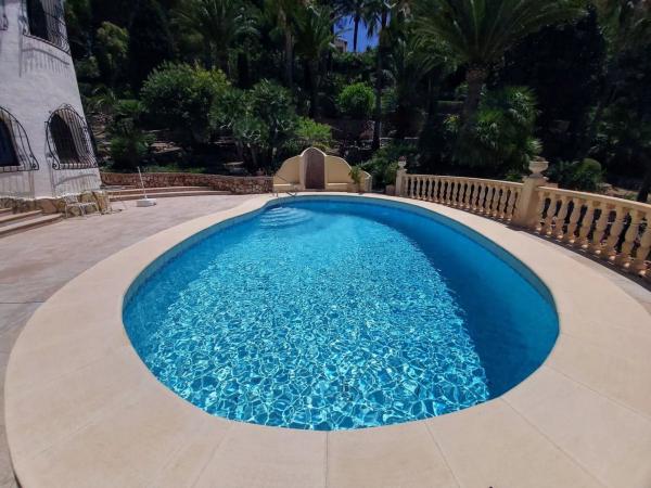 Independent chalet for sale in Calle la Rosella, Altea
thumbnail 2