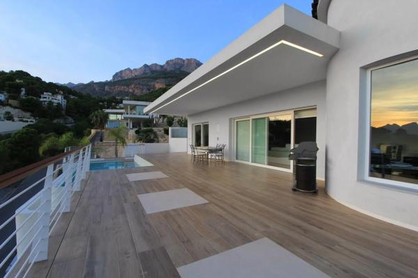 Independent chalet for sale in Calle Costa Esmeralda, Altea
 photo 2