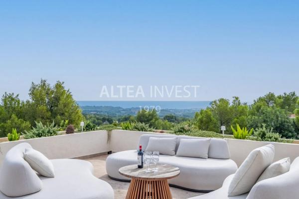 Частный шале на продаже в  El Plataner, 149, Алтея photo 1