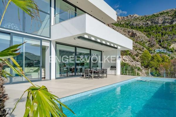 Chalet wolnostojący na sprzedaż w Altea Hills, Altea thumbnail 1