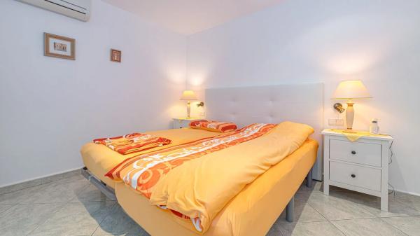 Частный шале на продаже в  Altea Hills, Алтея photo 1