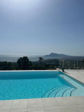 Частный шале на продаже в  Altea Hills, Алтея photo 2