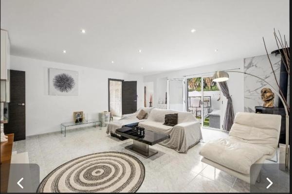 Частный шале на продаже в  Altea Pueblo, Алтея photo 4