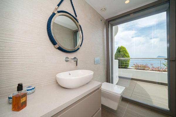 Частный шале на продаже в  Altea Hills, Алтея photo 3