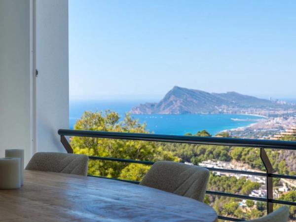 Chalet wolnostojący na sprzedaż w Calle Alemania, 648 -638, Altea thumbnail 2