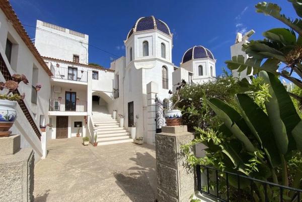 Частный шале на продаже в  Altea Pueblo, Алтея photo 2