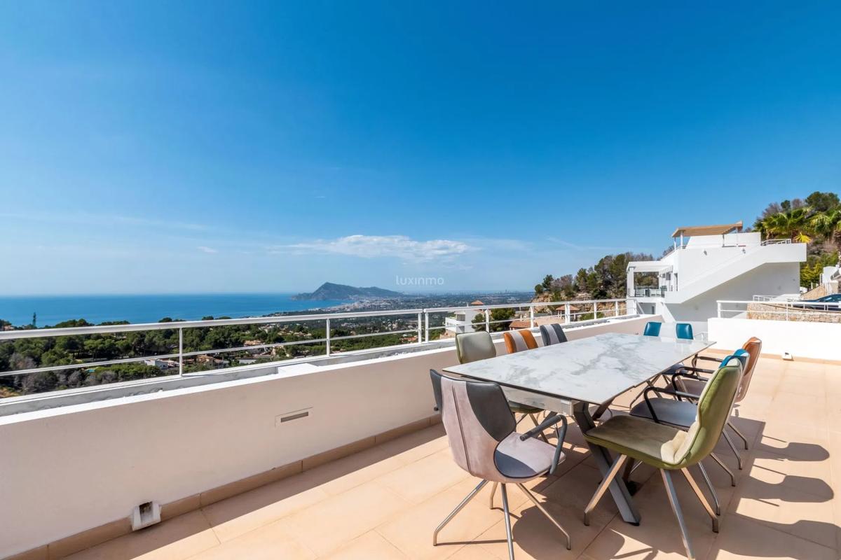 Sprzedaż niezależnego domku jednorodzinnego w Altea la Vella, Altea photo 3