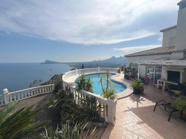 Частный шале на продаже в Altea Hills, Алтея photo 1