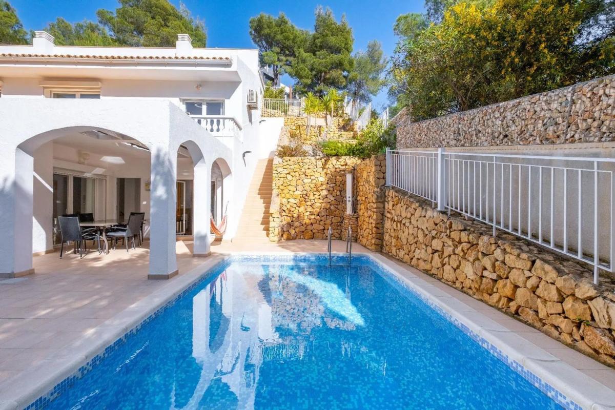 Sprzedaż niezależnego domku jednorodzinnego w Calle Aljub, 30, Altea photo 2