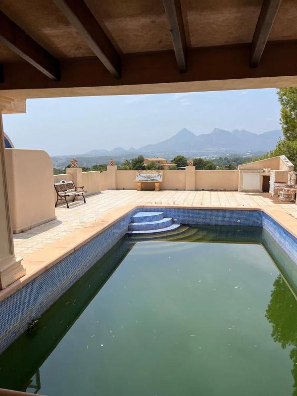 Venta de chalet independiente en AV PRINCIPAL DE LA SIERRA, 29, Altea
photo 1