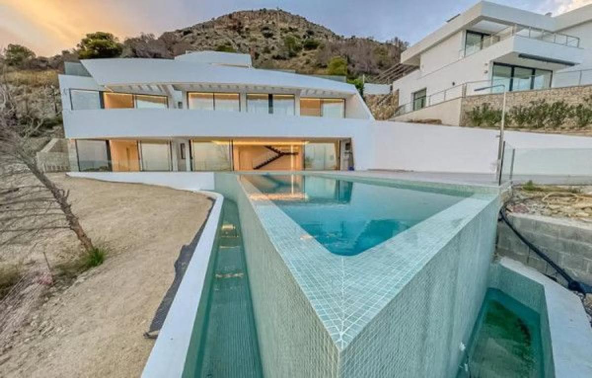 Sale of independent chalet in de Europa, 603, Altea
 photo 2