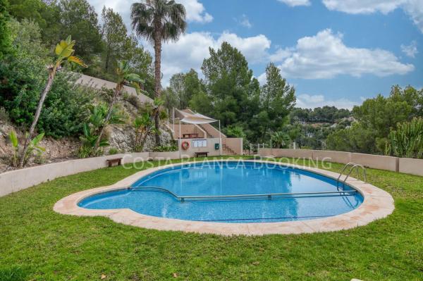 Duplex en venta en Calle baja, Altea photo 1