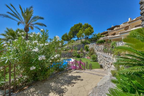 Chalet pareado photo 3