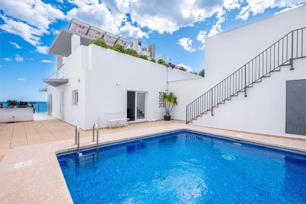 Продажа таунхауса в  Calle Estribord , Алтея photo 2
