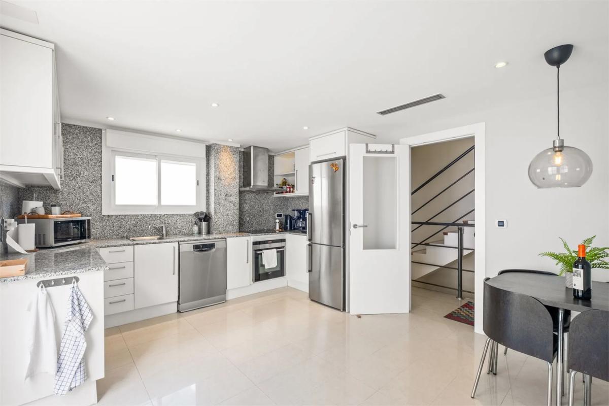 Продажа таунхауса в  Calle Estribord , Алтея photo 5