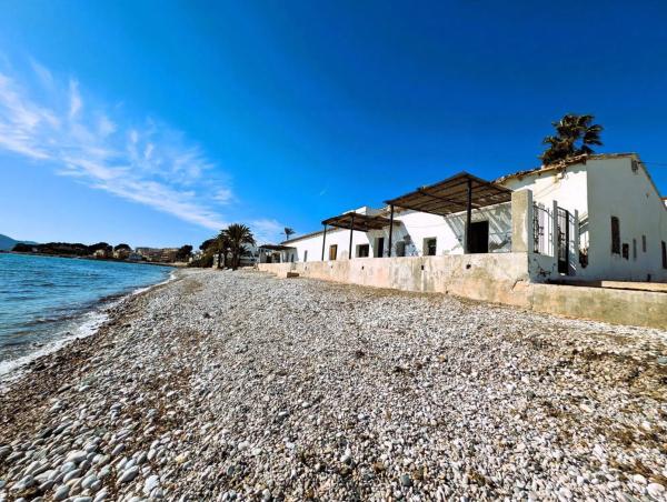 Independent chalet for sale in Partida la Olla, Altea
photo 1