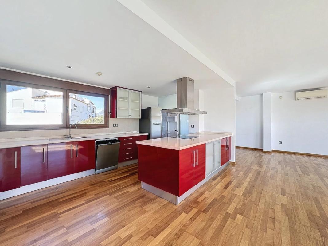 Продажа квартиры на Calle Calvari, Алтея
 photo 2