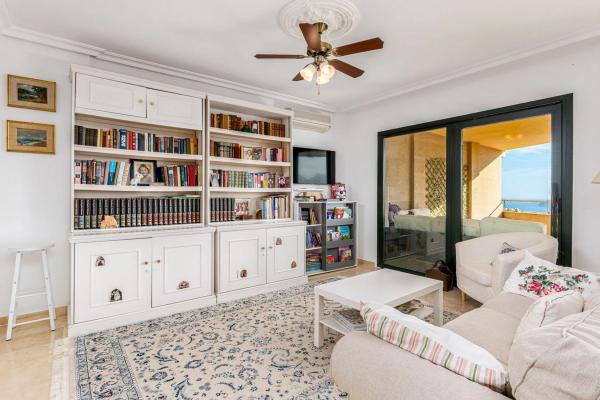 Apartment for sale in  Avenida Principal de la Sierra, Altea photo 3