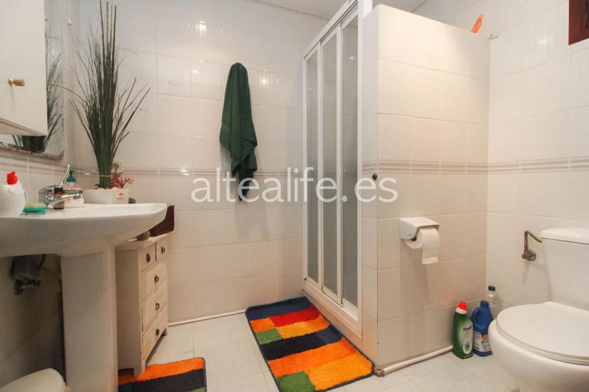 Продажа отдельного шале в Calle Figuera, Алтея photo 3