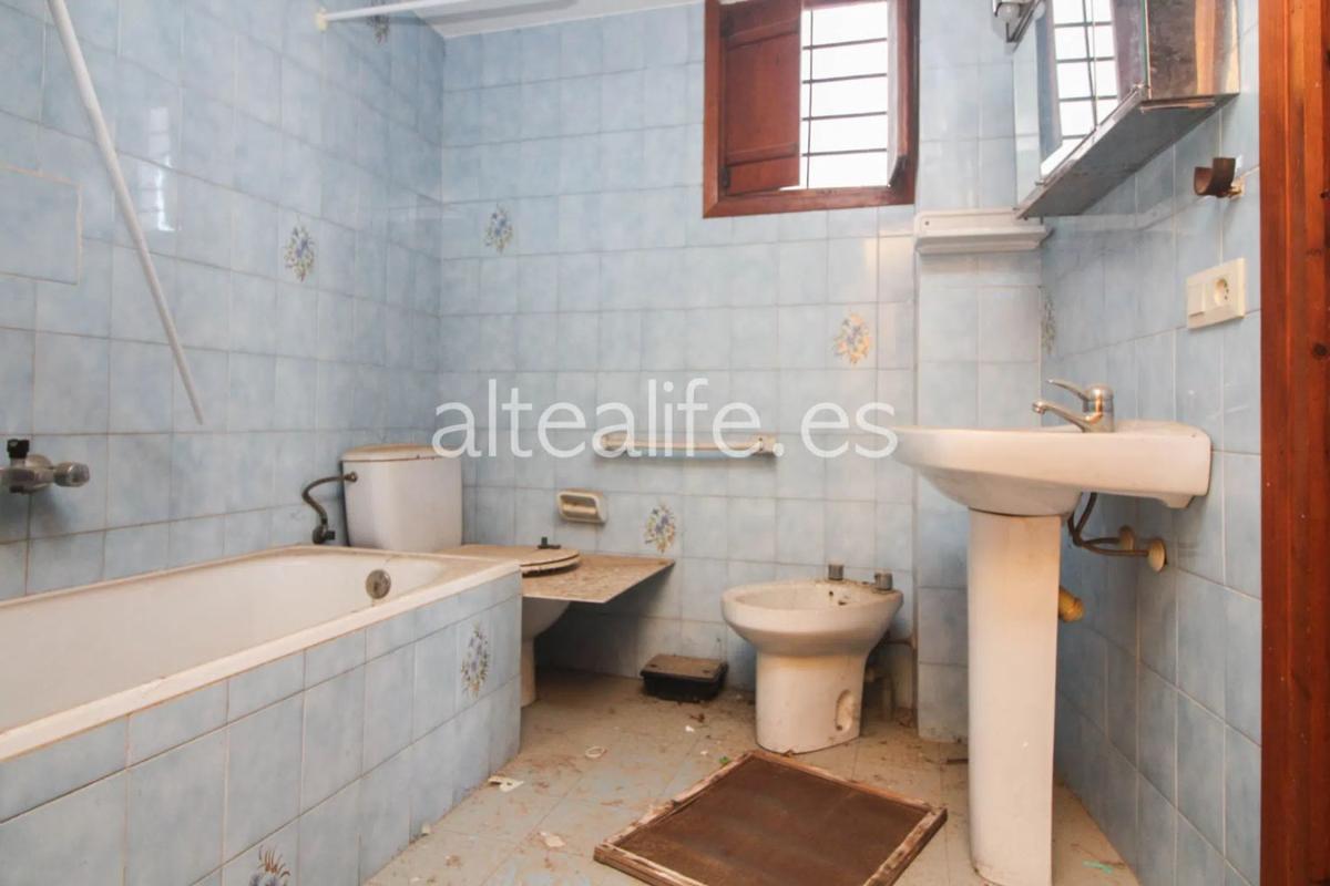 Propiedades en venta y alquiler en España photo 2