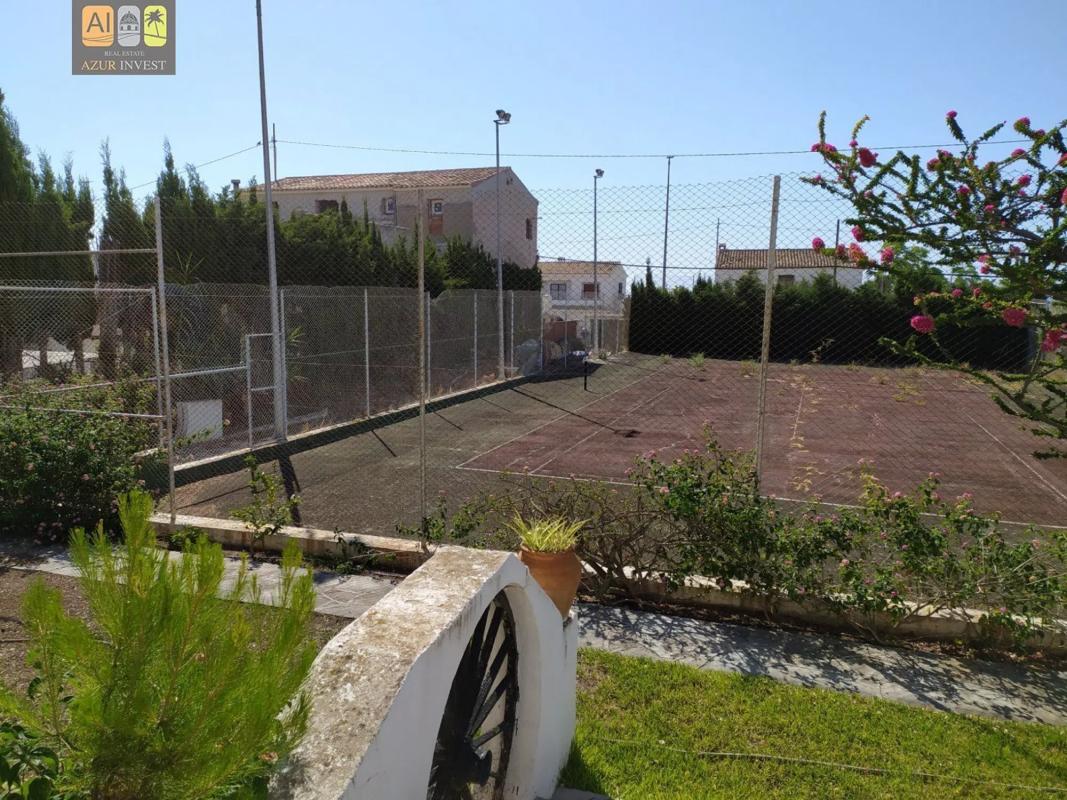 Продажа отдельного шале в Zona l'Olla, Алтея photo 5