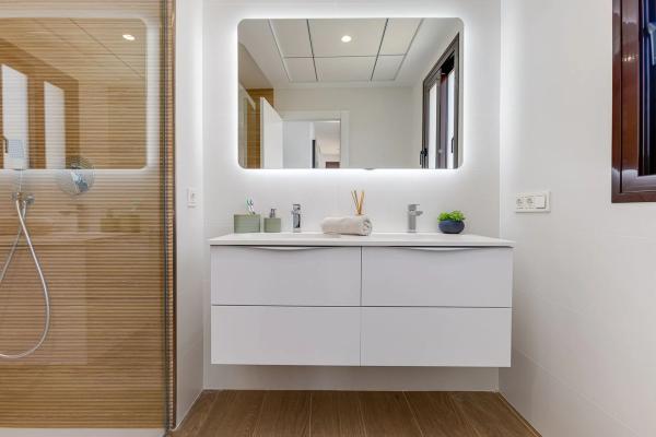 Apartment for sale in  Partida Torres Norte, 21, La Villajoyosa / Vila Joiosa photo 2