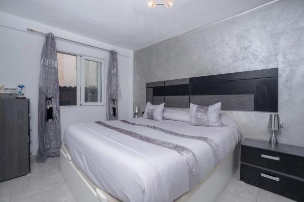 Apartment for sale in  Centro Urbano, La Villajoyosa / Vila Joiosa photo 2