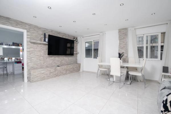Apartment for sale in  Centro Urbano, La Villajoyosa / Vila Joiosa photo 3